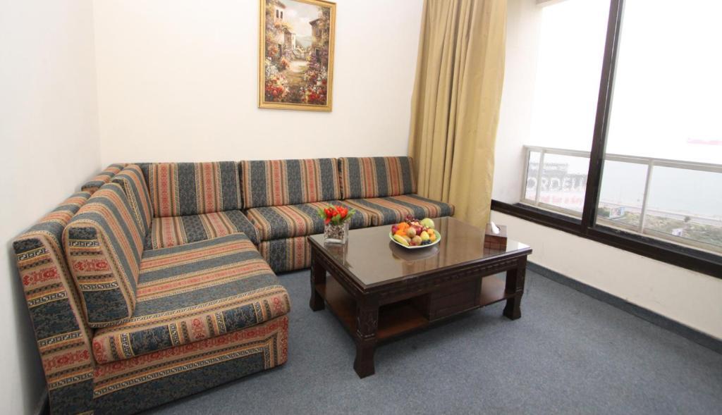 Residence De France Dbayeh Ruang foto