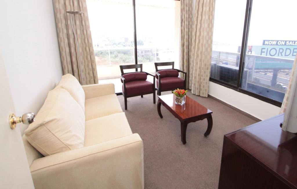 Residence De France Dbayeh Ruang foto