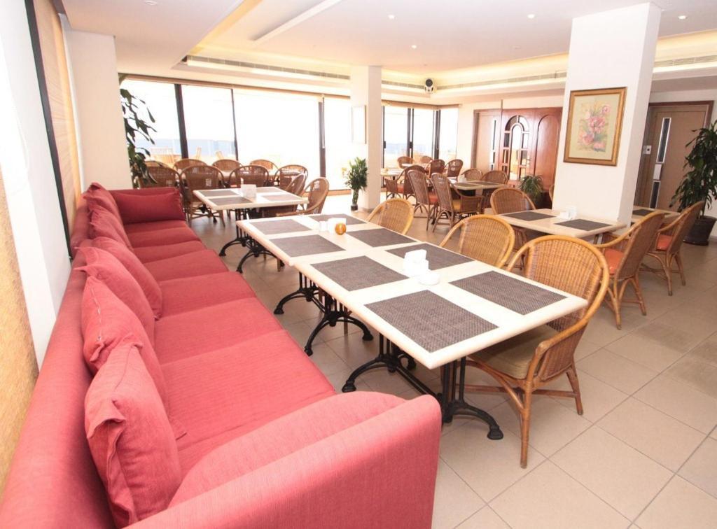 Residence De France Dbayeh Bagian luar foto